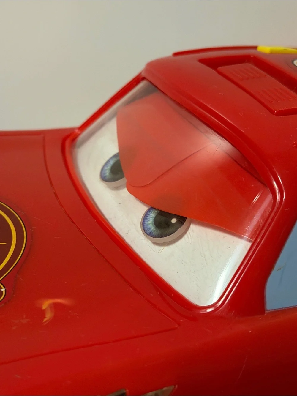 Disney Pixar Cars Lightning McQueen Toy Car Expressions Bar - Eye Movement 14 in